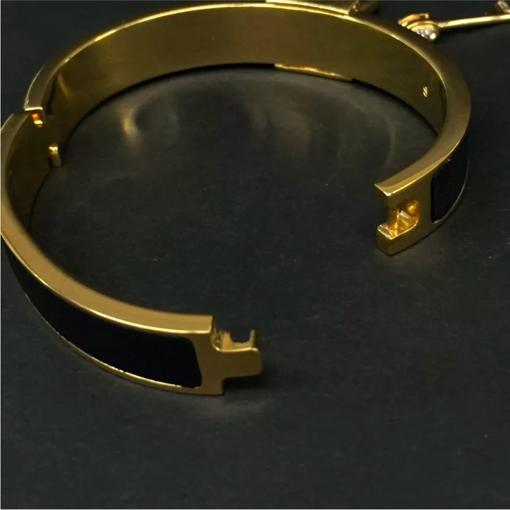Fendi Master key Bangle - Picture 5 of 10